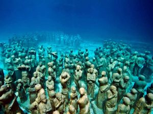 A picture of the underwater museum in Mexico-interesting facts about museums