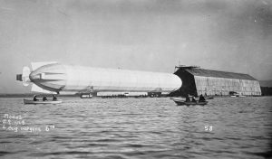 A picture depicting a zeppelin airship