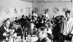 A picture of diners on the Hindenburg