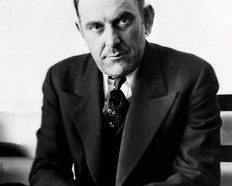 A click of Victor Lustig, the man who managed to sell Eiffel tower twice